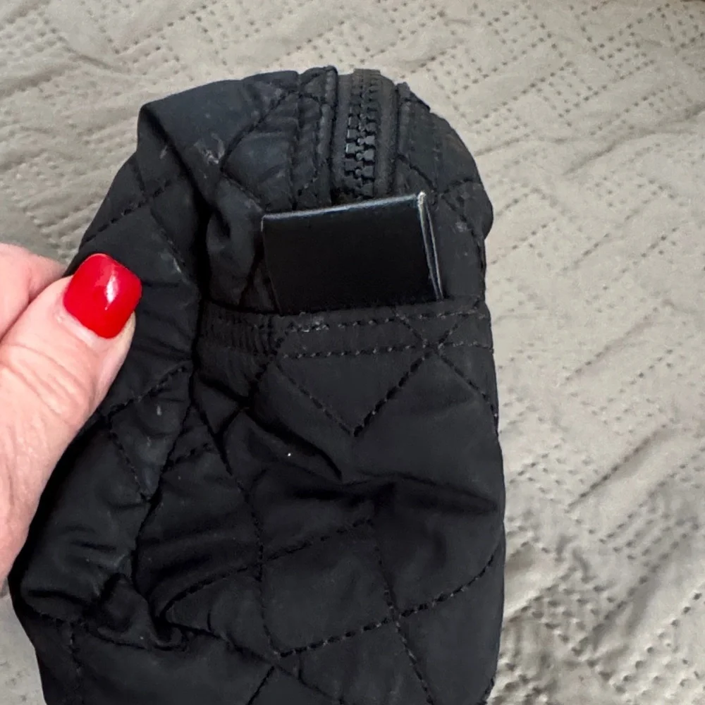 Marc Jacobs Quilted Black Pouch - Picture 4 of 9